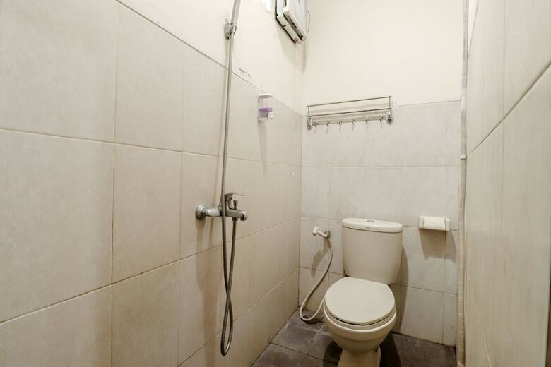 Hotel Bi.es Homestay