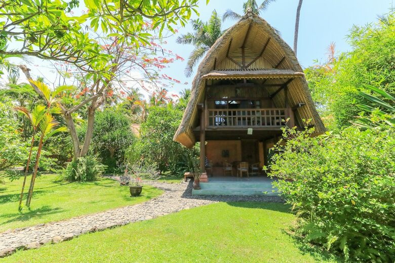 Hotel Palm Beach Villas Bali