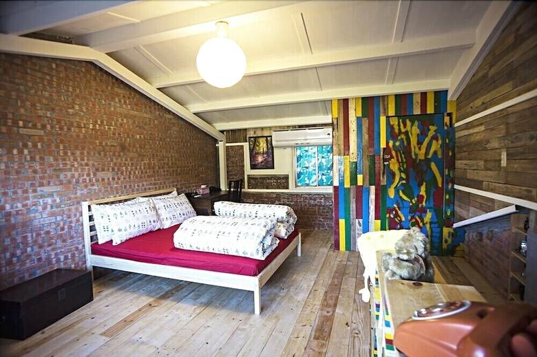 Bed & Breakfast Shabby Home 28