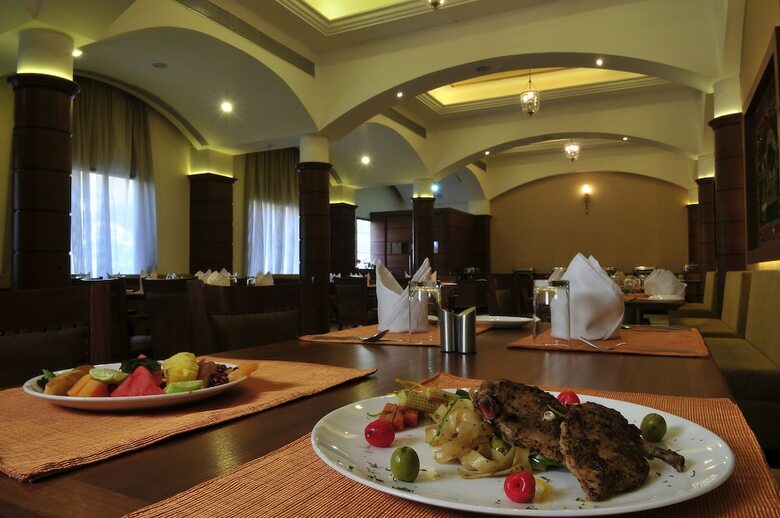 Hotel Opal Club Resort - Udaipur