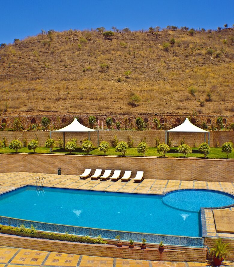 Hotel Opal Club Resort - Udaipur