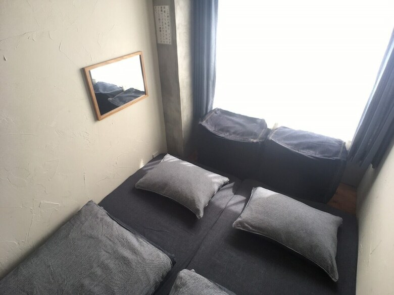 Hostal Golden Mile Hostel