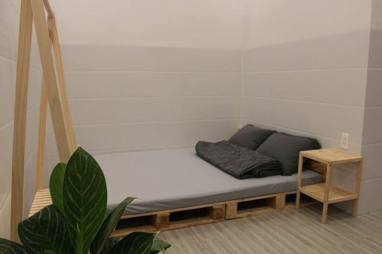 Hostal B Home - Hostel
