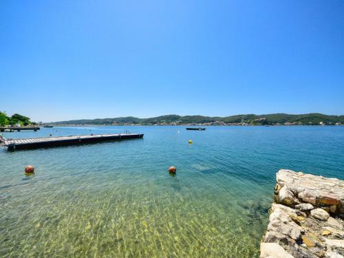 Apartment Supetarska Draga 2