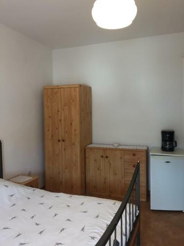 Hostal Guesthouse Tariba