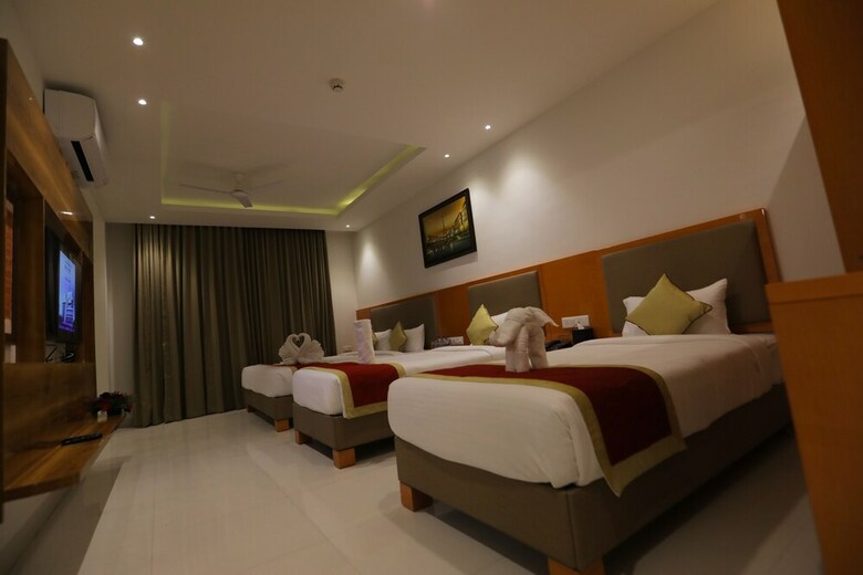 V One Hotel-ambara Elite