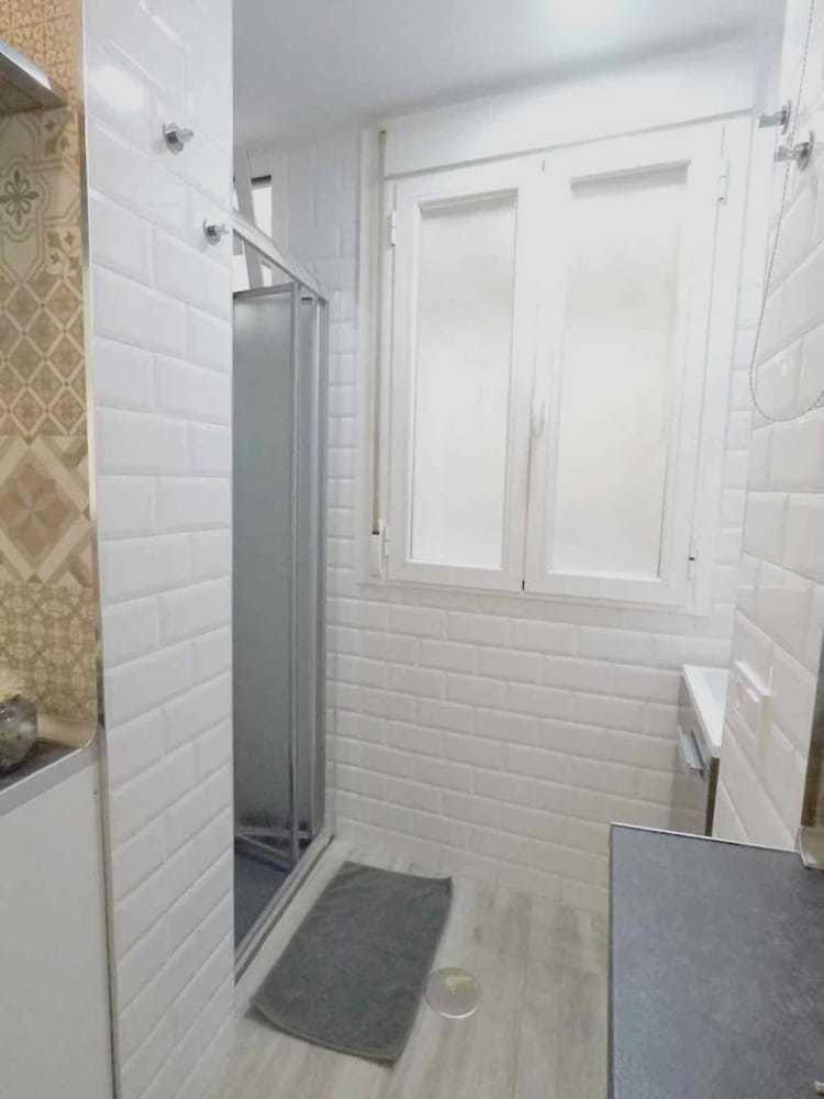 Apartment With 2 Bedrooms In Madrid, With Wifi