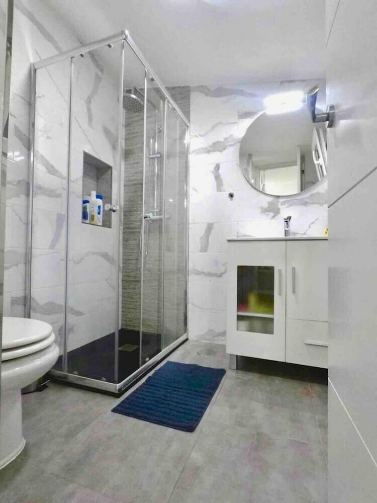 Apartment With One Bedroom In Madrid, With Wifi