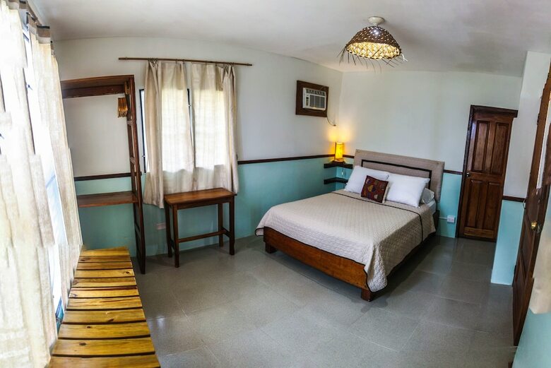 Bed & Breakfast Dona Mara Beach Hotel