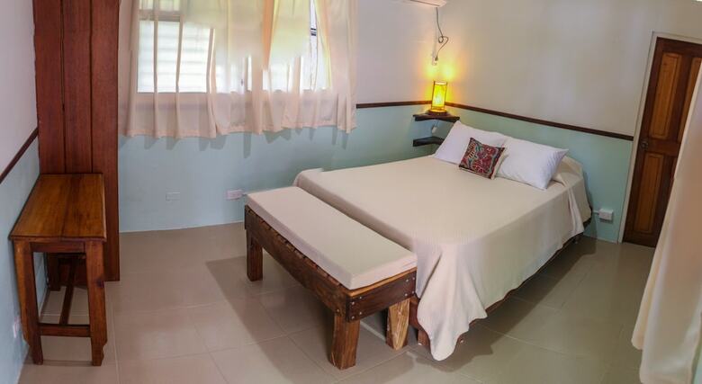 Bed & Breakfast Dona Mara Beach Hotel