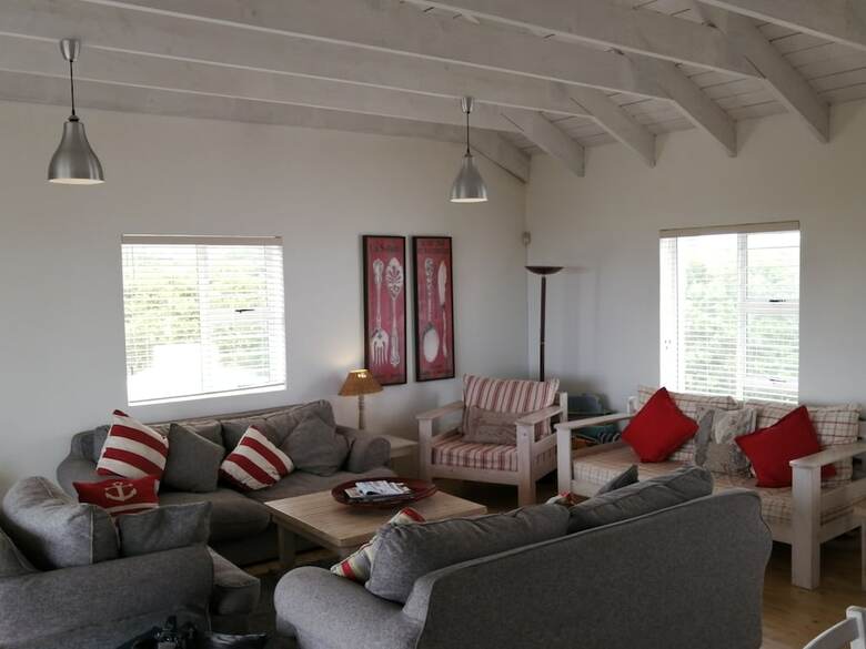 Hermanus Beach Cottage 2
