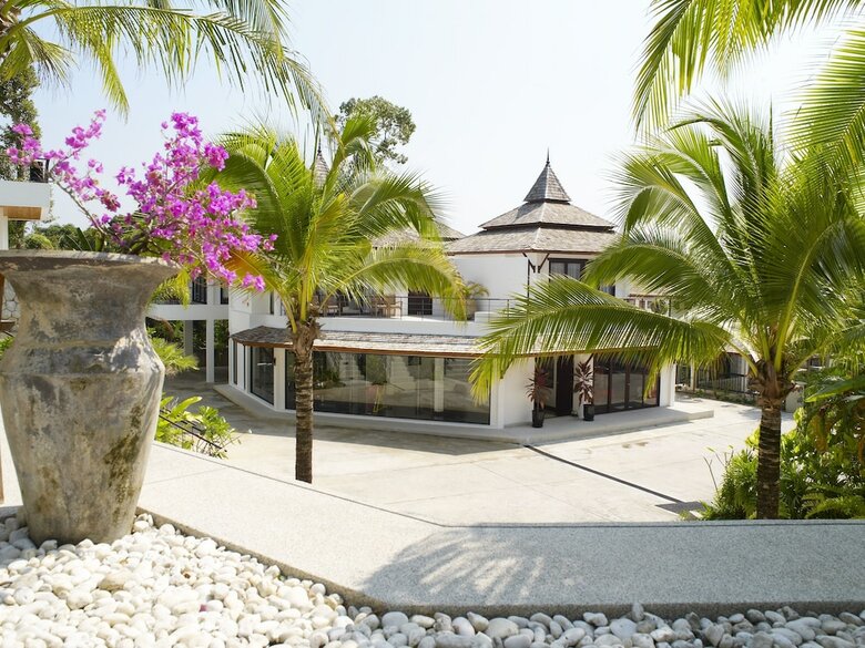 Aparthotel Sensive Hill Villas
