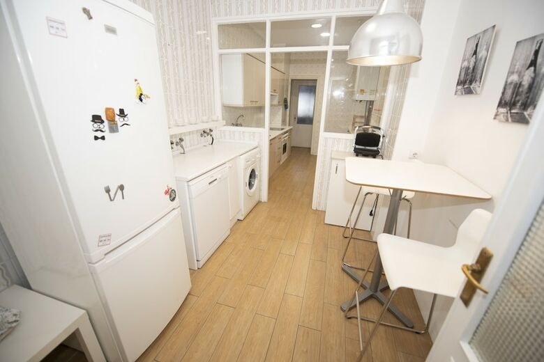 Apartamentos Espacios Blanco Santiago