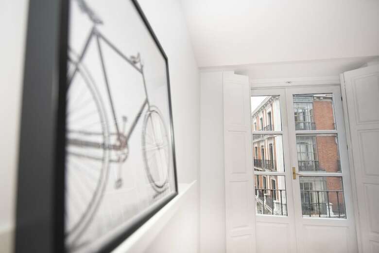 Apartamentos Espacios Blanco Plaza Mayor Con Vistas