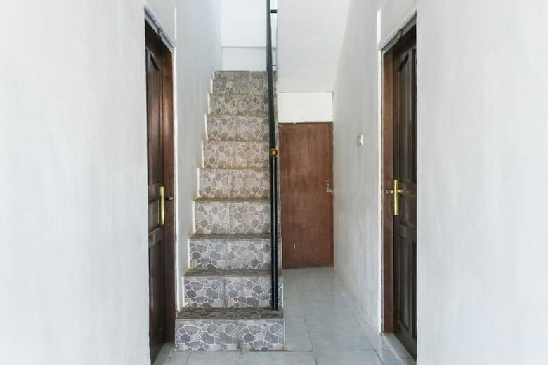 Hotel Seven Guest House