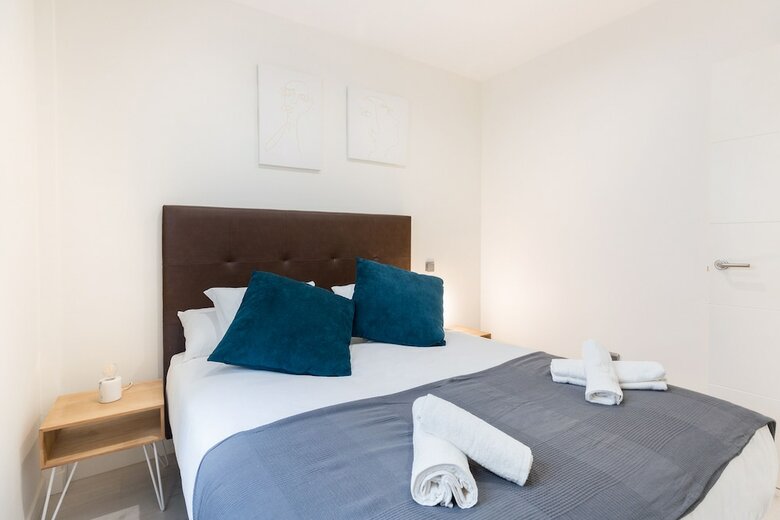Apartamentos Sleep La Latina By Stay