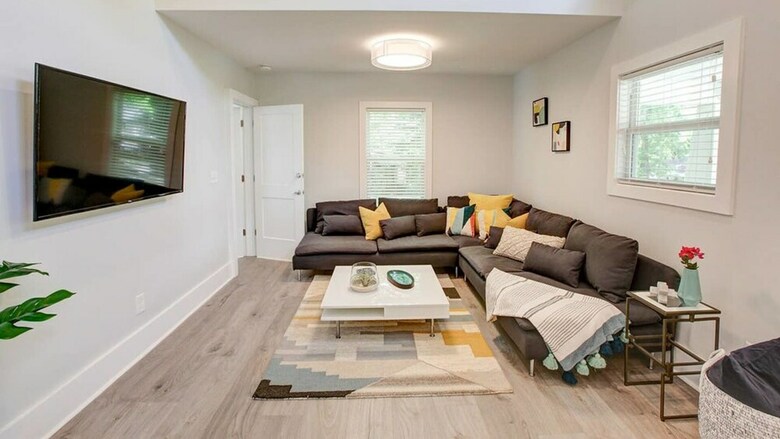 5 Bedroom, Woodside Avenue