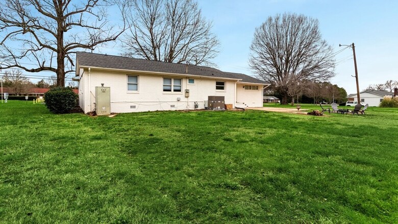 5 Bedroom, Belmeade Drive