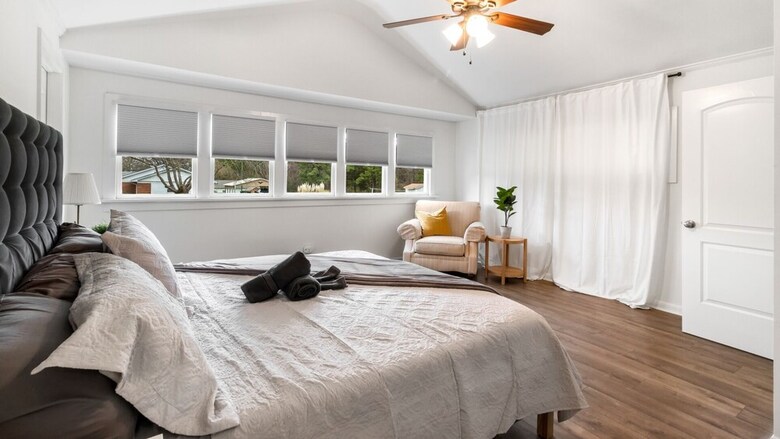 5 Bedroom, Belmeade Drive