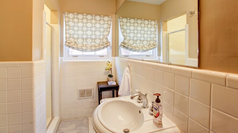 3 Bedroom, Woodlark Lane