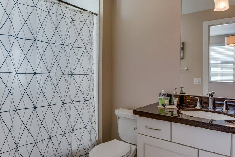 Apartamento Stunning Home With Access To Pool + Great Location