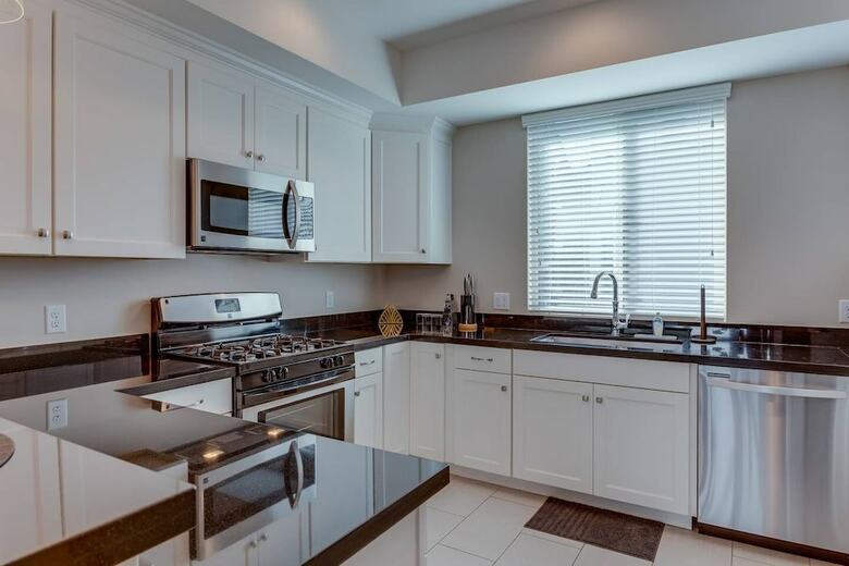 Apartamento Stunning Home With Access To Pool + Great Location