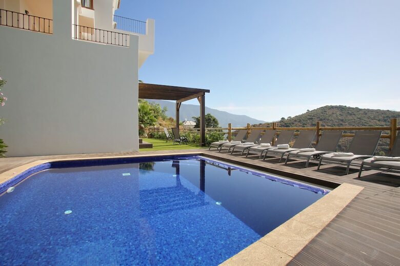 Villa Benahavis Hills Country Club & Spa