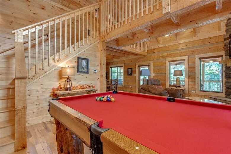 Cabana Lovers' Hideaway, 1 Bedroom, Jetted Tub, Private, Pool Table, Sleeps 4