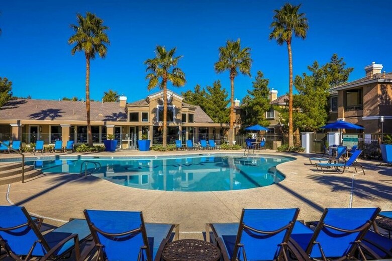 Apartamento Quiet & Private Home 15 Minutes From Strip W/ Pool