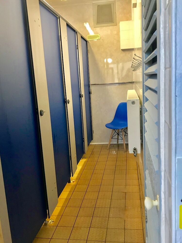 Hostal The Vagabond Bunkhouse & Pizzaria