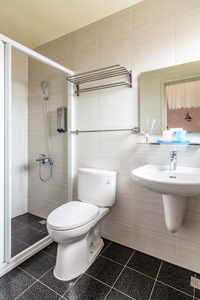 Hotel Lucent Homestay