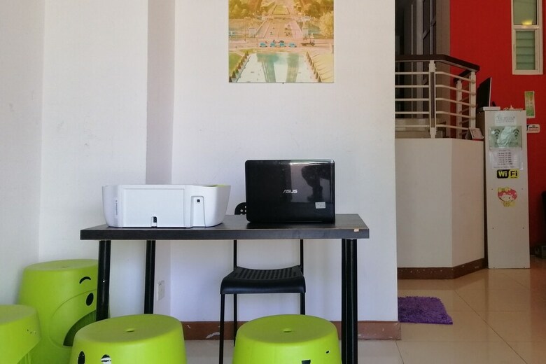 Hotel Oyo 89880 Vstay 2 Guesthouse
