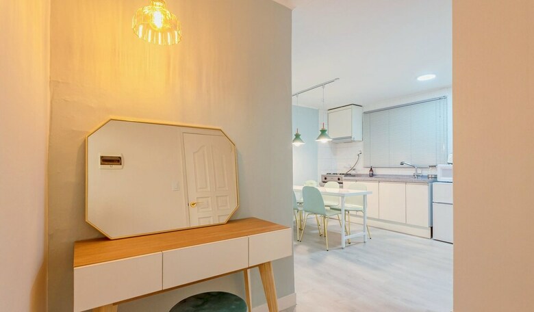 Seeu House