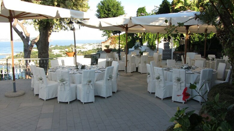 Bed & Breakfast L'incanto Restaurant & Suites
