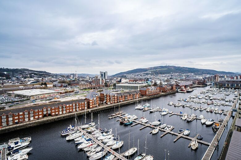 Apartamento Coastal City Rooms Waterfront
