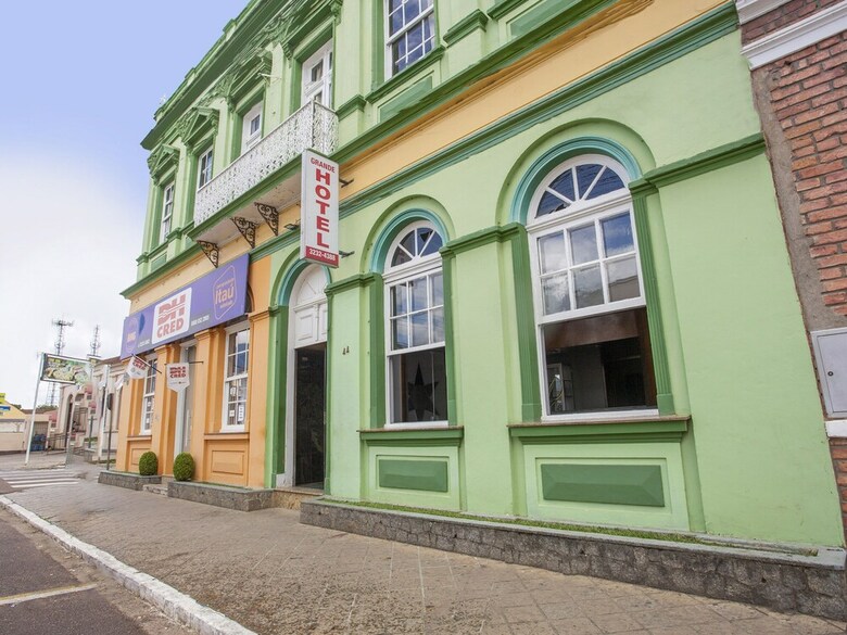 Oyo Grande Hotel