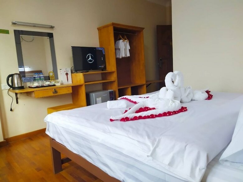 Hotel Crown