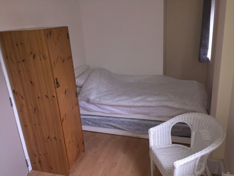 Residencia Large 2-bed House Derbyshire Off Chatsworth Rd