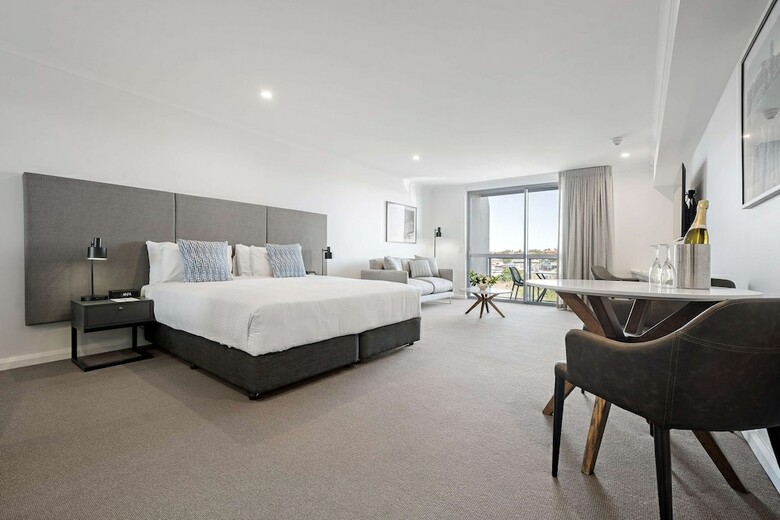Oaks Toowoomba Hotel