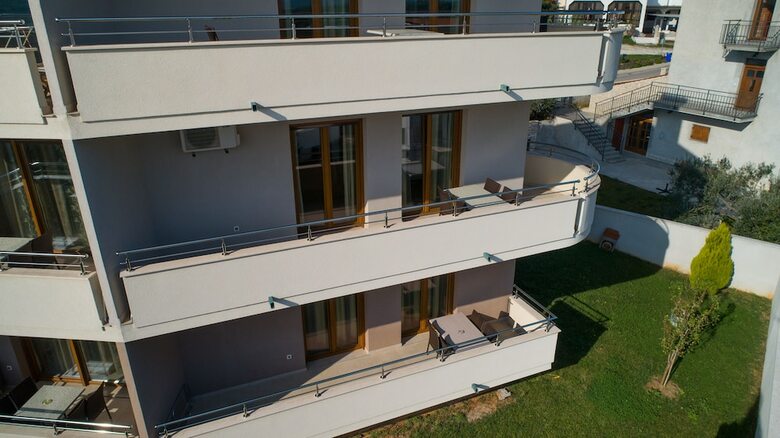 Apartments Oliva