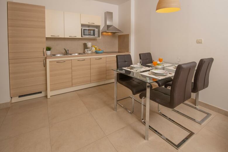 Apartments Oliva