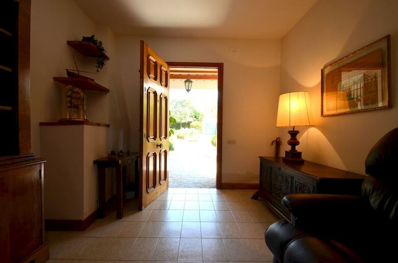 Villa Cristofar Vilanova House