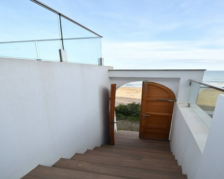 Villa Gaud� Vilanova House