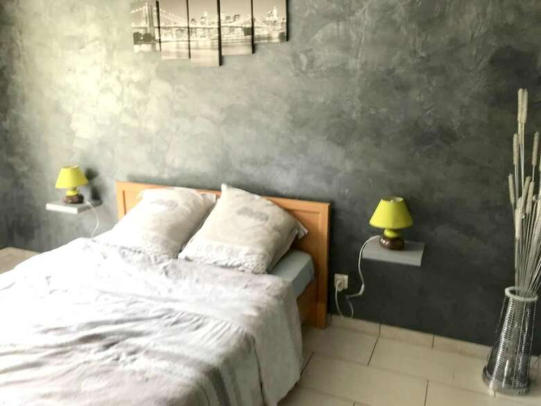 House With 2 Bedrooms In Berlaimont, With Wifi