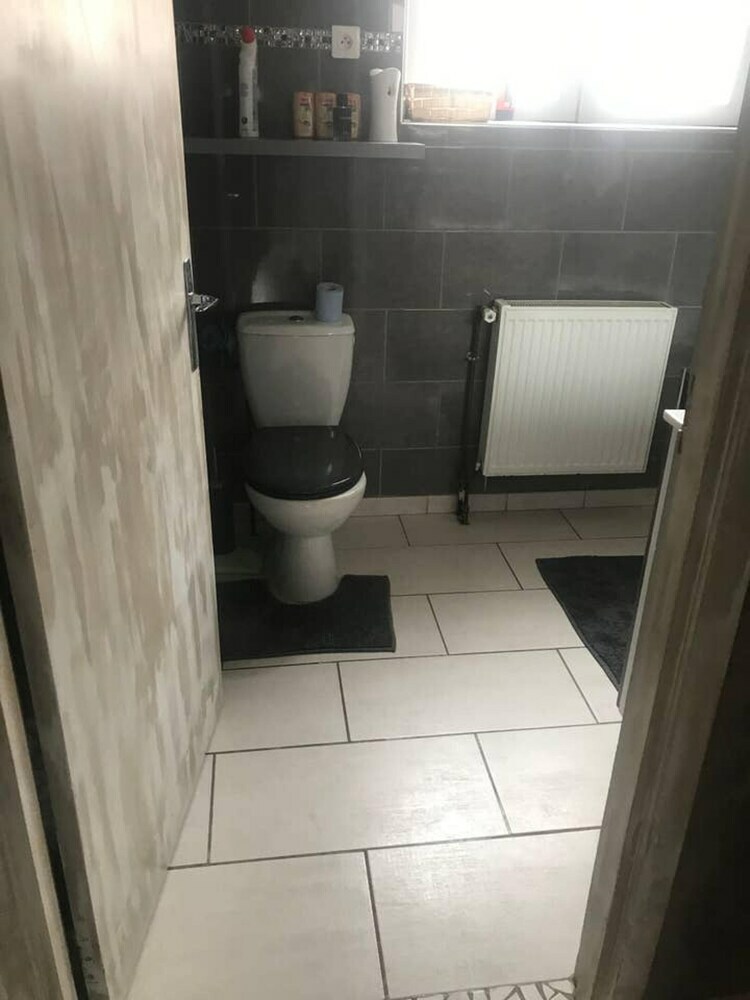 House With 2 Bedrooms In Berlaimont, With Wifi