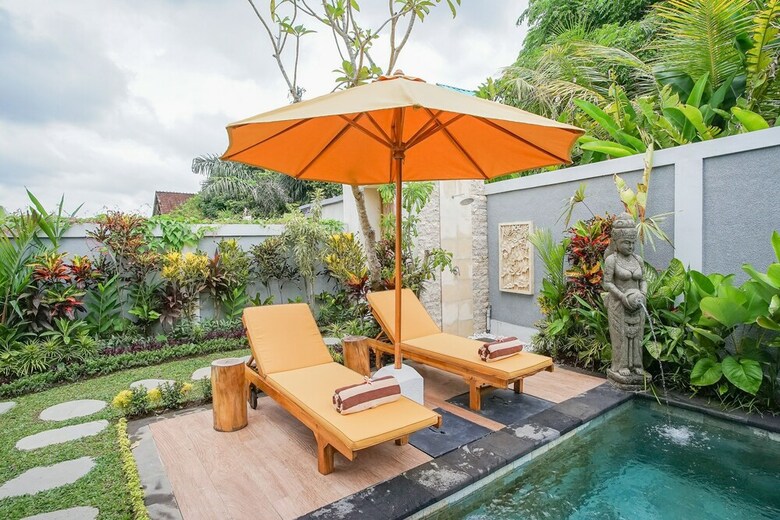 Janu Villa