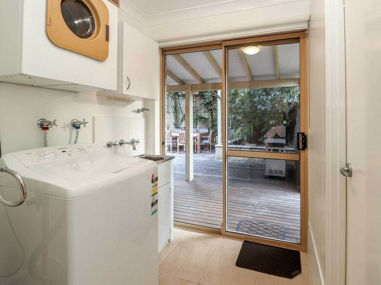 Seabreeze House