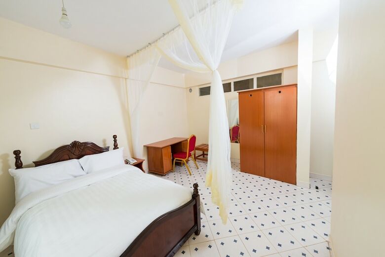 Shuhan Hotel Kabati