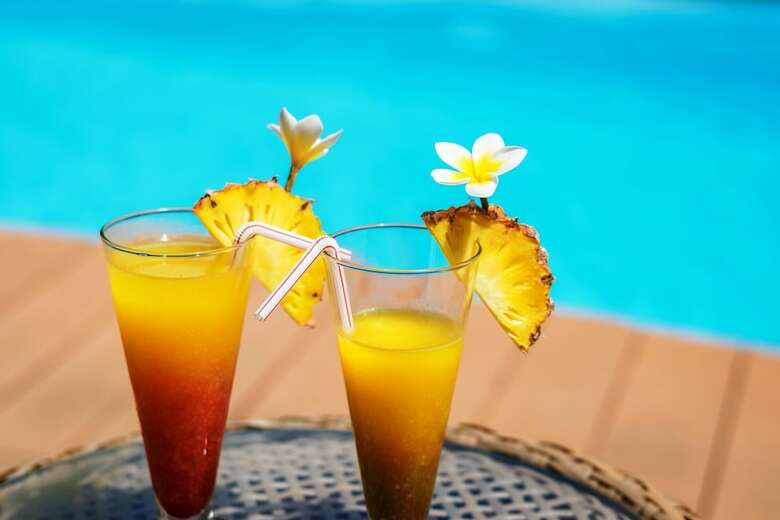 Hotel H�tel Des 2 Mondes