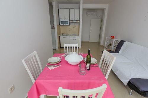 Apartments Rogulj